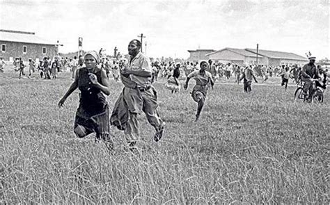 La Masacre de Sharpeville; una Jornada Sangrienta que Marcó un Punto de Inflección en la Lucha contra el Apartheid Sudafricano